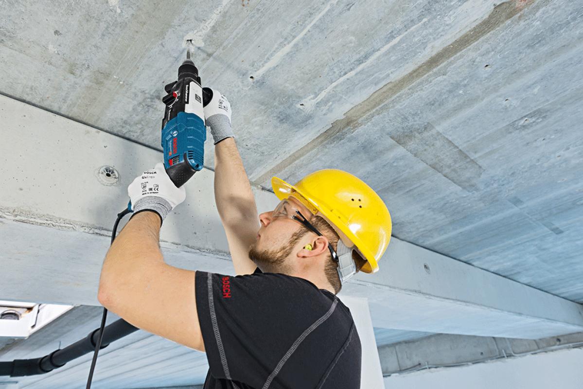 Bosch 880W Kırıcı Delici Makine GBH 2-28 - 0611267500