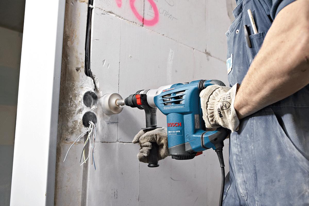 Bosch 900W Kırıcı Delici Makine GBH 4-32 DFR - 0611332190
