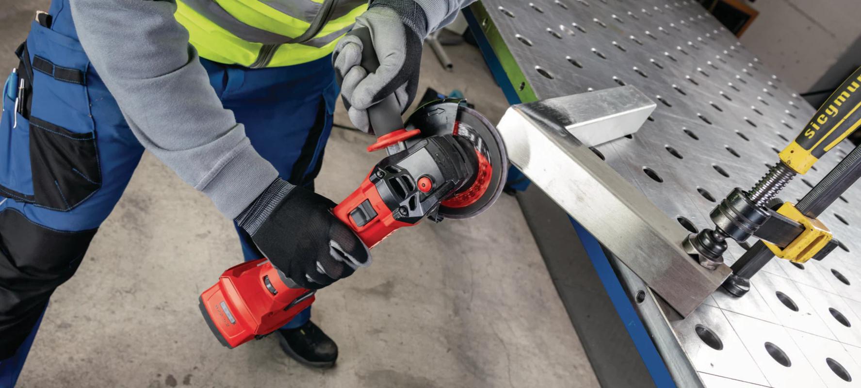 Hilti AG 4S-A22 Akülü Taşlama Makinesi