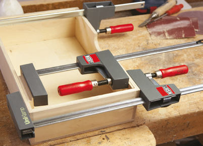 Bessey BESUK16 160mm  Geniş Yüzeyli Universal İşkence