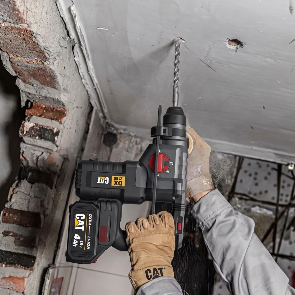 CAT DX2150 18Volt/4.0Ah 2.8J Li-ion Çift Akülü Kömürsüz Profesyonel SDS-Plus Kırıcı/Delici