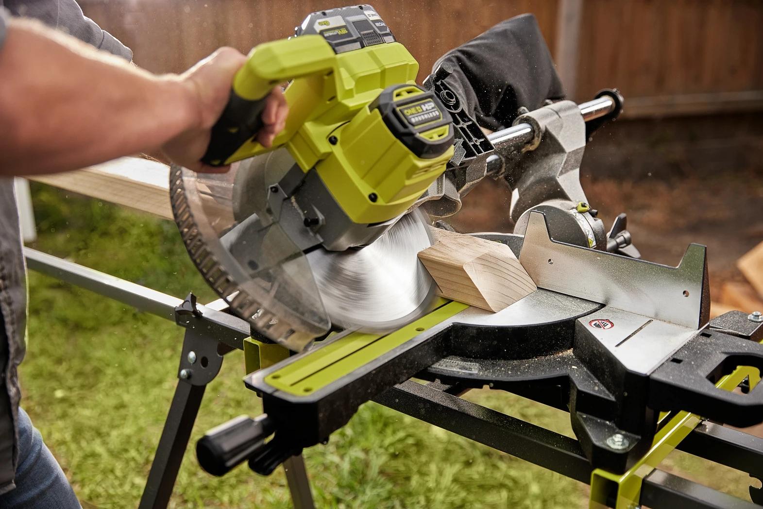 Ryobi R18MS254-0 18V Akülü Kızaklı Gönye Kesme (Aküsüz)