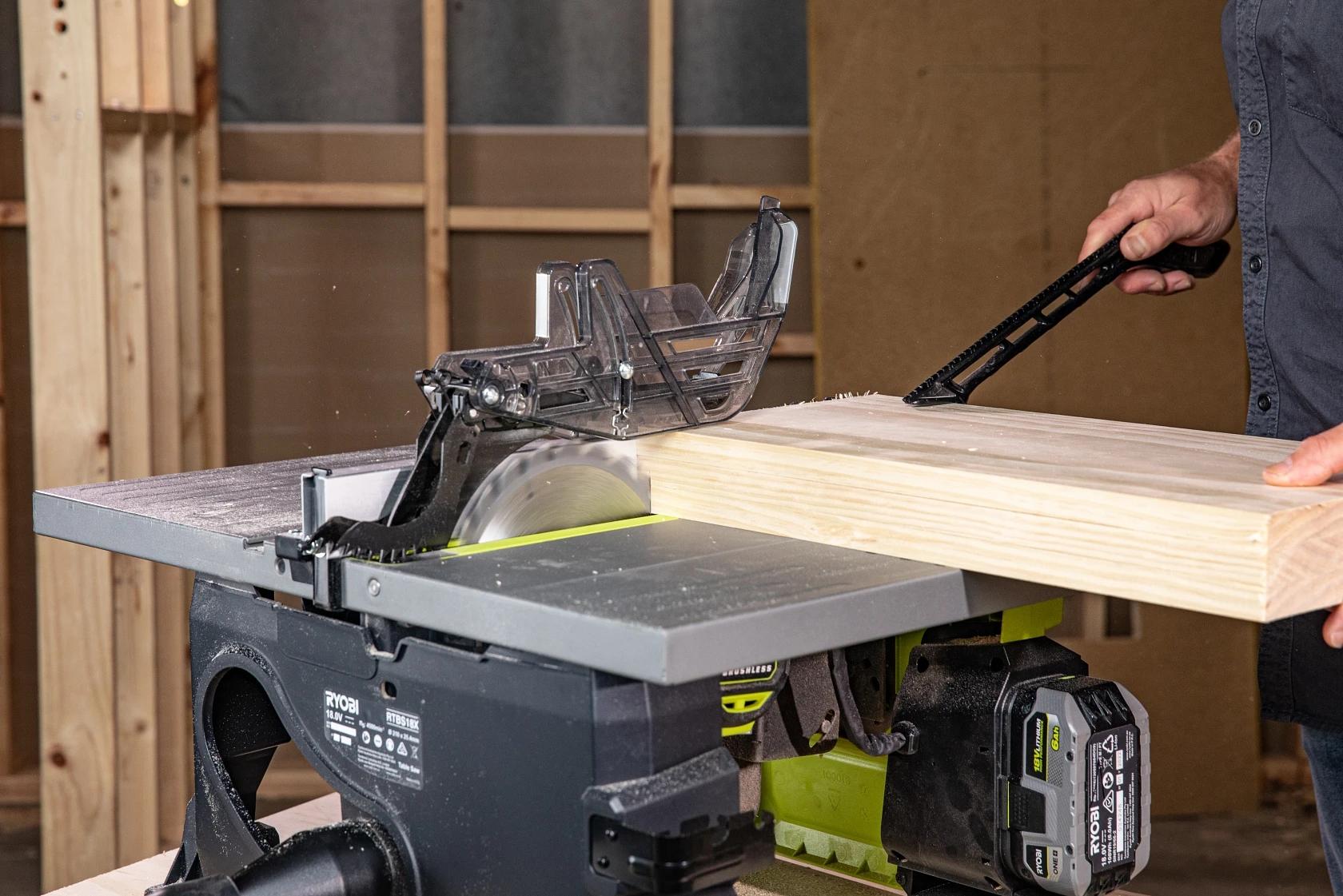 Ryobi RTBS18X-0 18V Akülü Kömürsüz Tezgah Testere (Aküsüz)