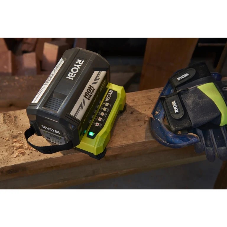 Ryobi RY36C60A 36V 6.0Ah Hızlı Şarj Aleti