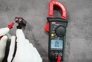 Unit UT200B+ Dijital Kelepçe Pensampermetre