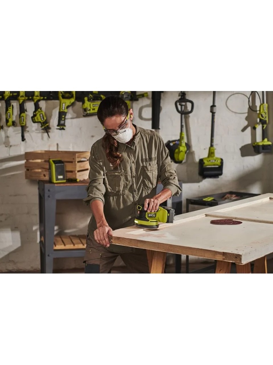 Ryobi RROS18C-0 18V Akülü Eksantrik Zımpara (Aküsüz)
