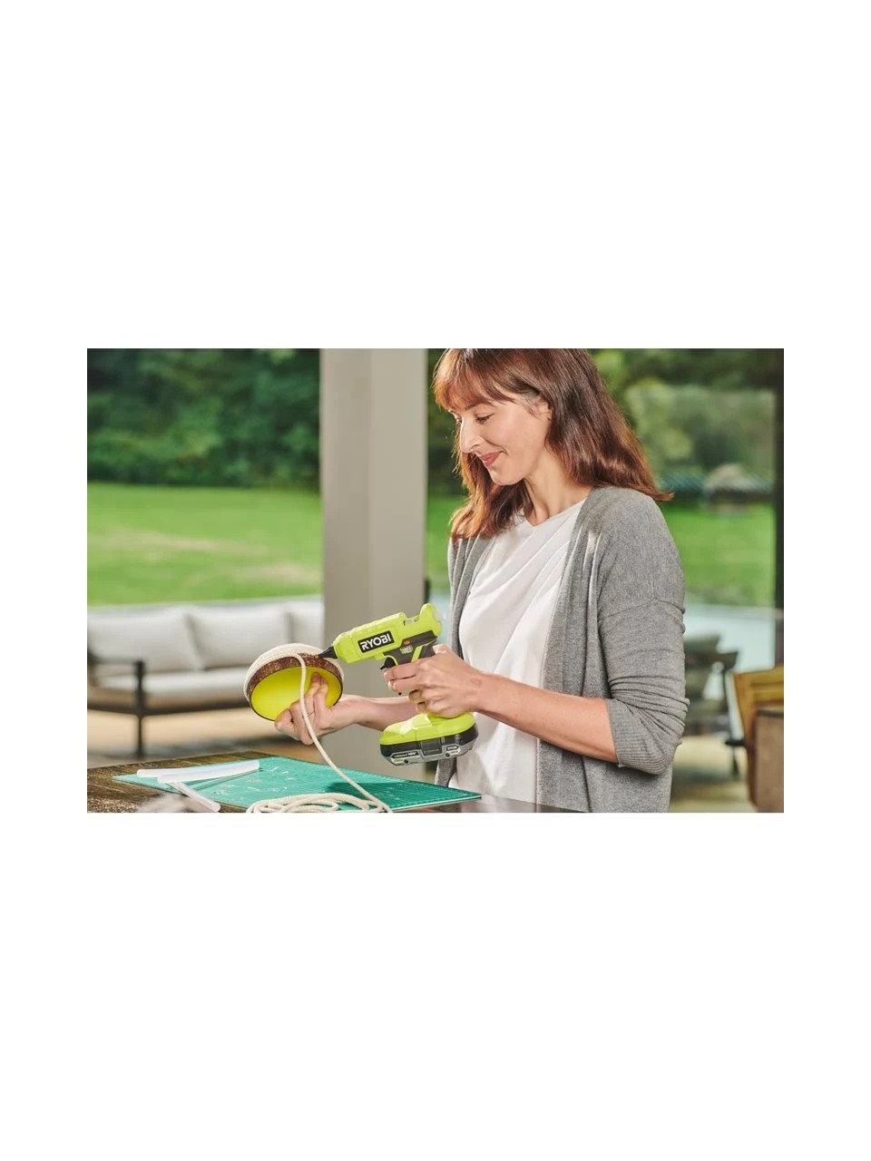 Ryobi RGLU18-0 18V Akülü Sıcak Silikon Tabancası (Aküsüz)