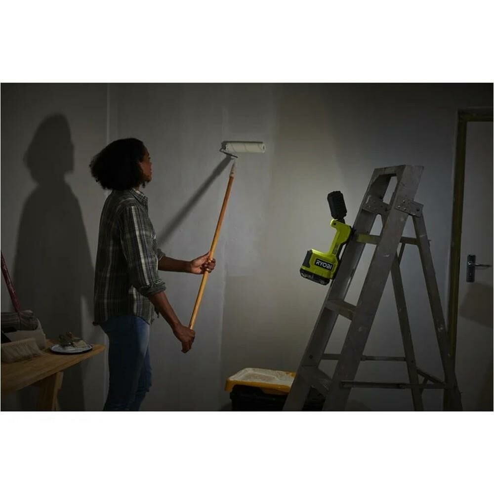 Ryobi RMTL18-0 18V Akülü Led El Feneri (Aküsüz)