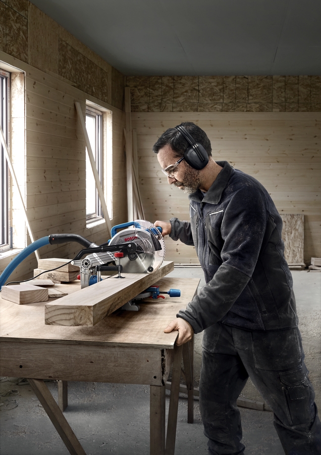 Bosch Gönye Kesme Makinesi GCM 216 - 0601B33000
