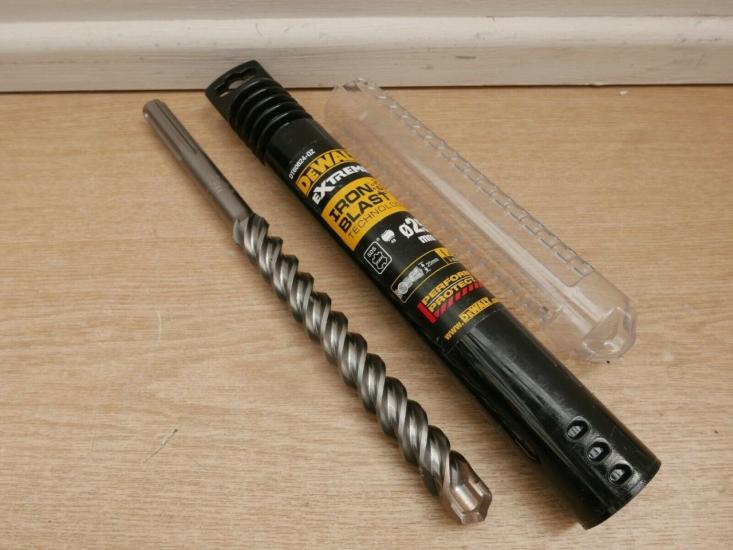 Dewalt DT60824 25x340mm XLR SDS-MAX Delici Ucu-İnşaat Demiri Delebilme