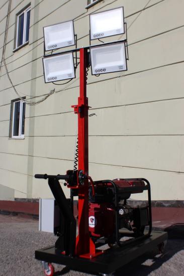 Dizen Motor ZUMRA-01 150W x 4 Led Aydınlatma Kulesi